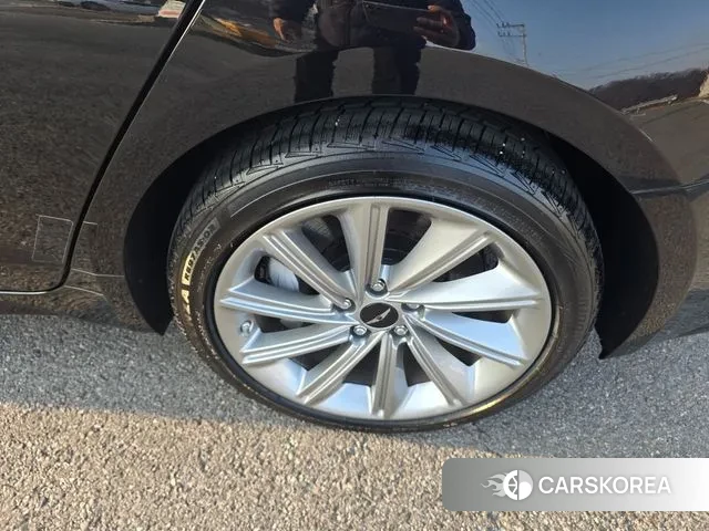 Genesis The New G70 id 3388320 из Кореи 18