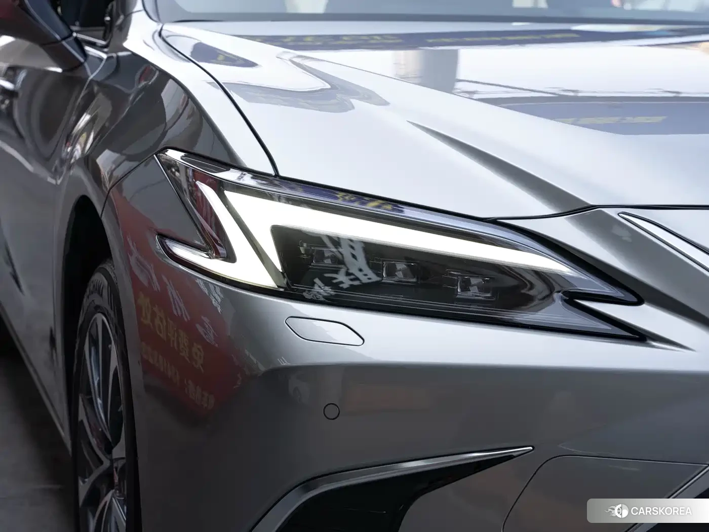 Lexus ES id 4538638 из Китая 19