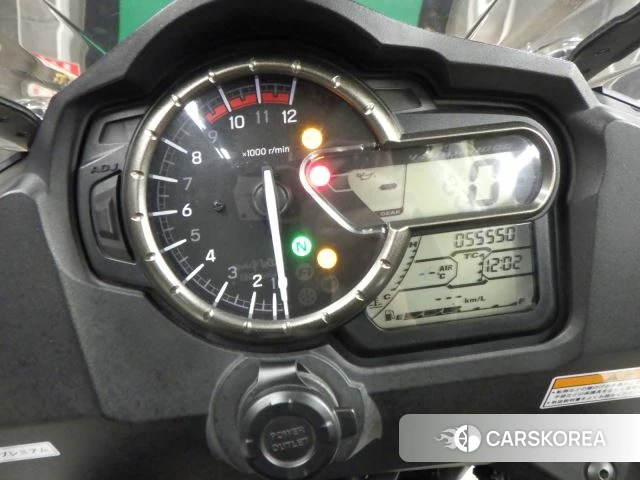 Проданный Suzuki V-STROM DL1000 id 3995132 из Японии, фото 22