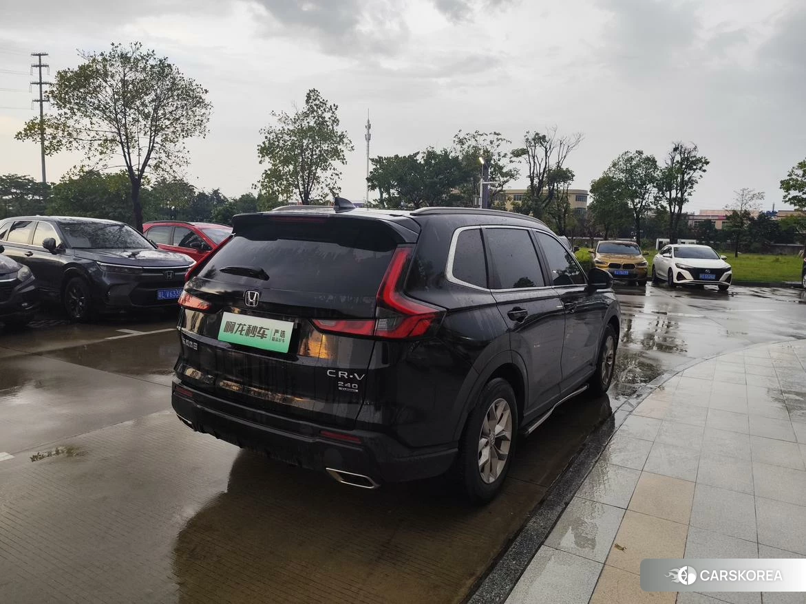 Honda CR-V id 4406032 из Китая 8