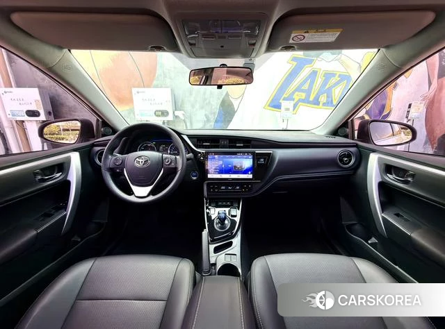 Toyota Corolla dual engine E+ id 4273391 из Китая 8