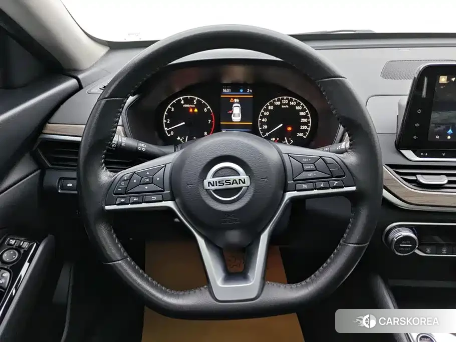 Nissan Altima id 4583732 из Китая 14