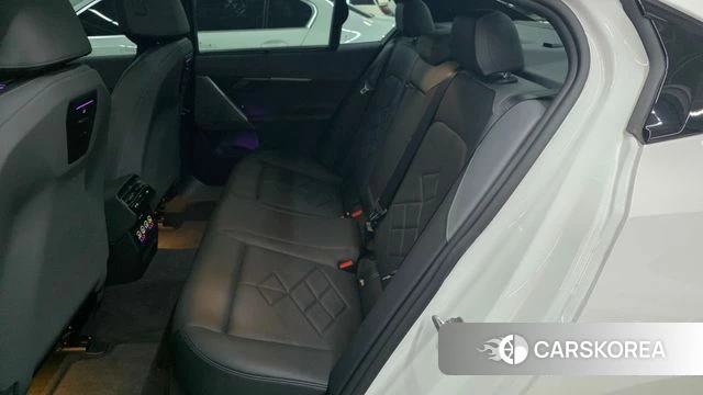 BMW 5 Series (G60) id 4194593 из Кореи 13