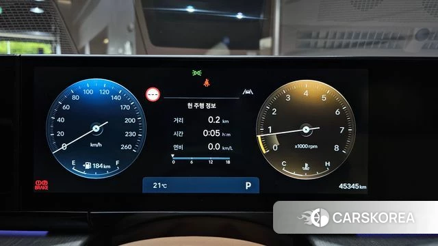Hyundai Grandeur (GN7) id 4428226 из Кореи 28