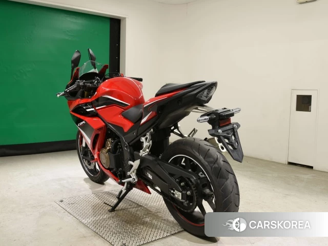 Проданный Honda CBR400R id 4275178 из Японии, фото 8