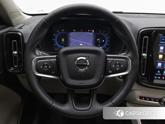 Volvo XC40 id 3419965 из Кореи 15