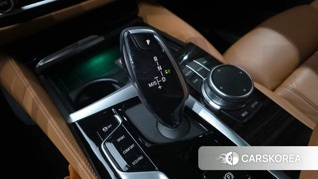 BMW 5 Series (G30) id 4746167 из Кореи 29