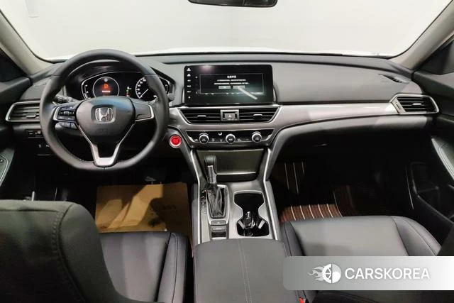Honda Accord id 3825551 из Китая 15