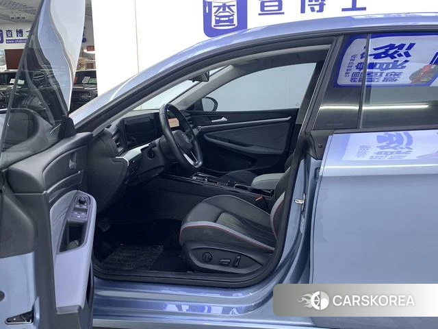 Volkswagen Lingdu id 4278721 из Китая 15
