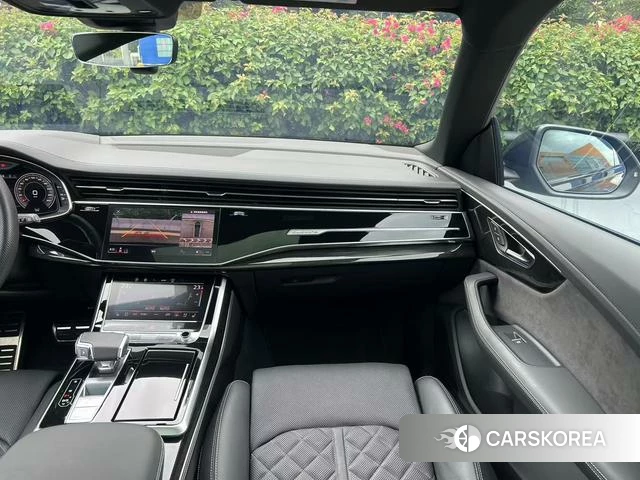 Audi Q8 id 4353811 из Китая 29