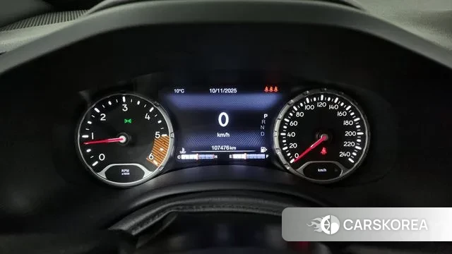 Jeep Renegade id 3344578 из Кореи 18