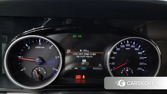 Kia Carnival 4th generation id 3373804 из Кореи 18