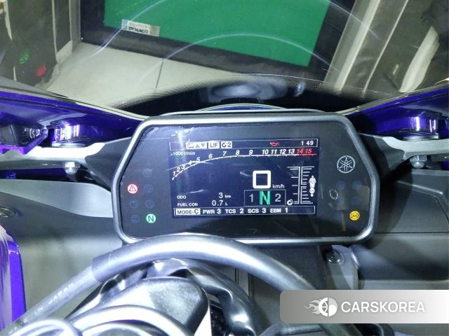 Yamaha YZF-R1 id 4182805 из Японии 33