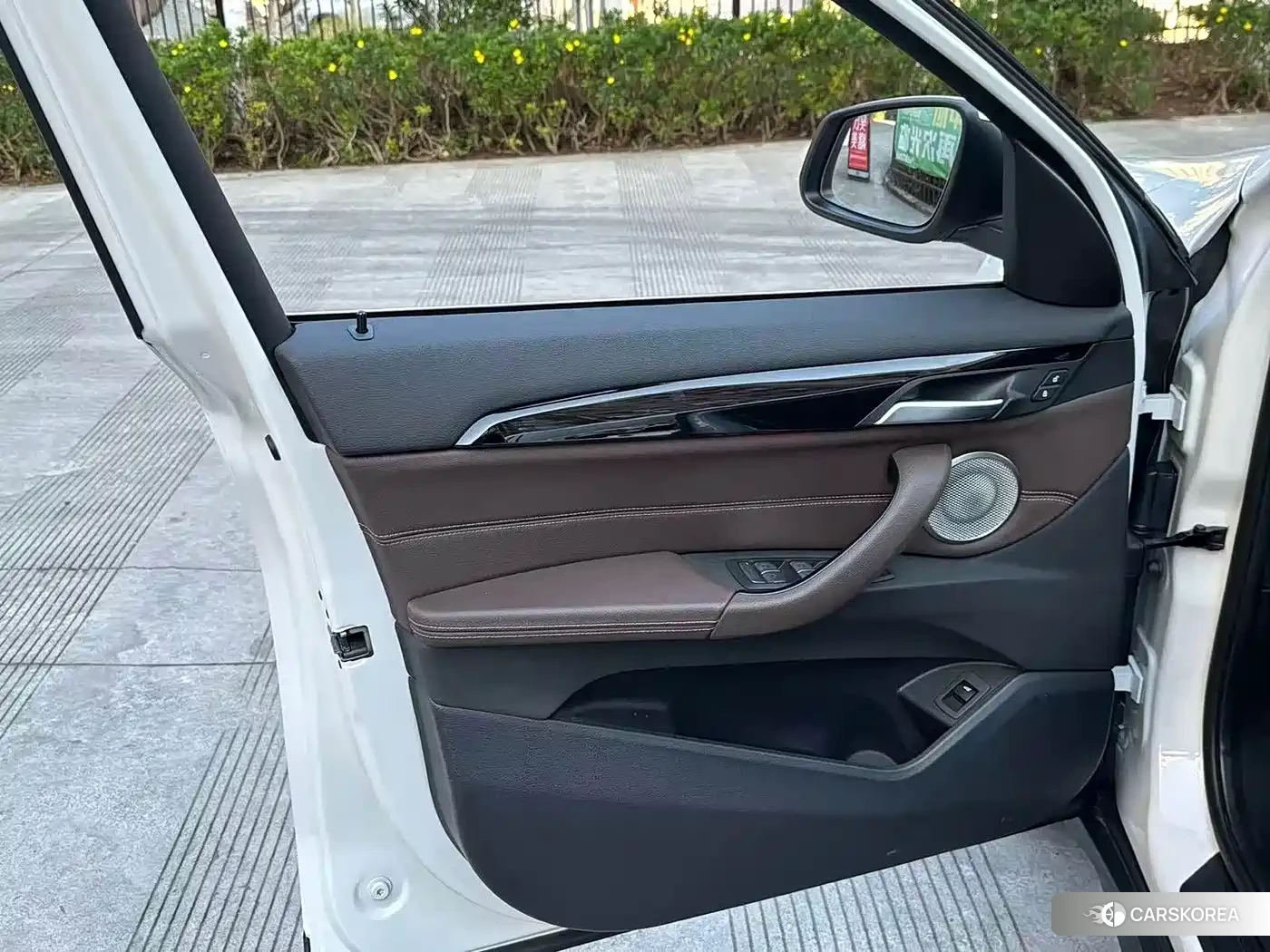 BMW X1 id 4680779 из Китая 11