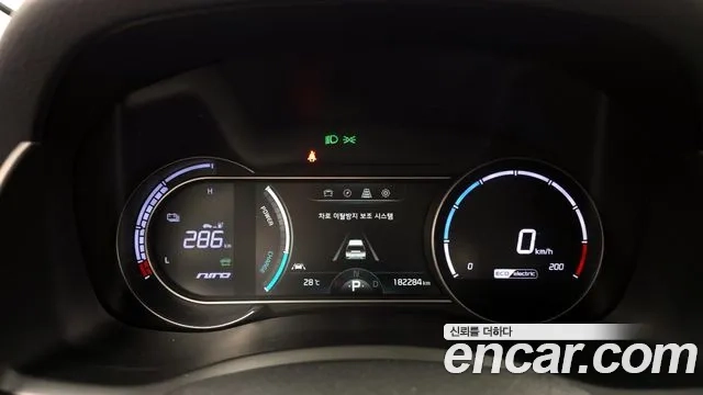 Kia Niro EV id 2946079 из Кореи 18