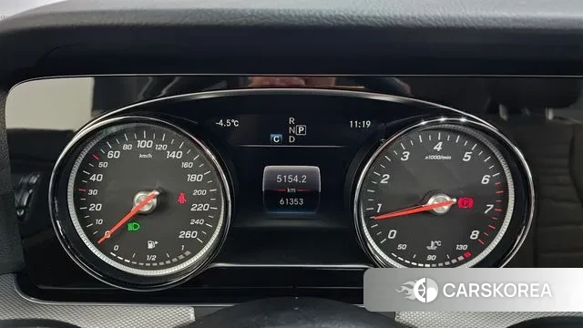 Mercedes-Benz E-Class W213 id 3563336 из Кореи 18