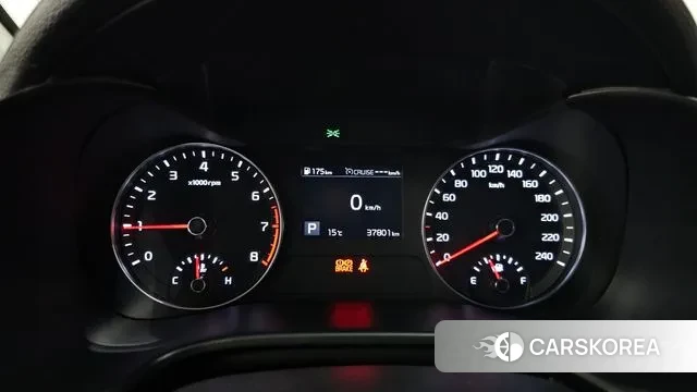 Kia Come New K3 id 3717655 из Кореи 18