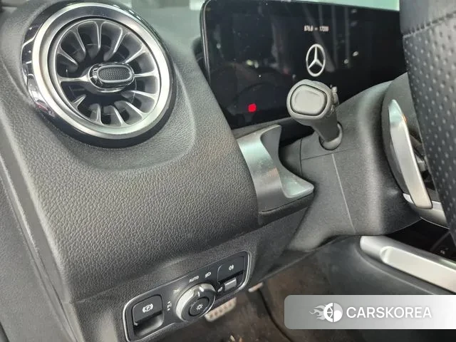 Mercedes-Benz GLB-Class X247 id 3746056 из Кореи 11