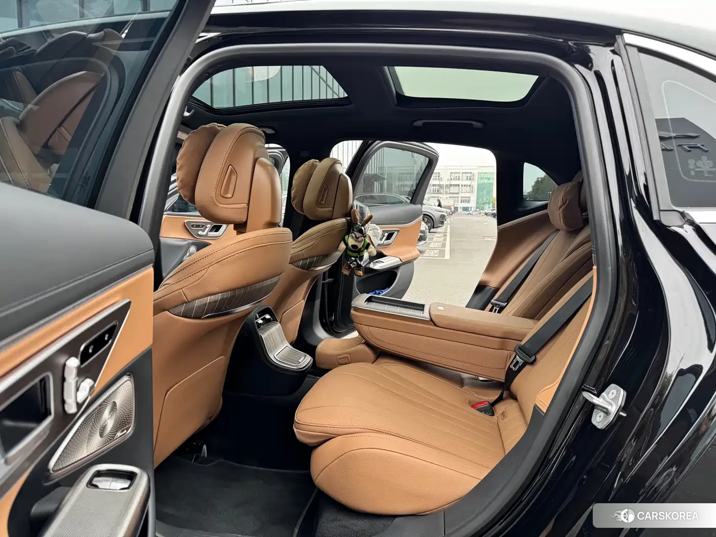 Mercedes-Benz E-Class id 4570800 из Китая 13