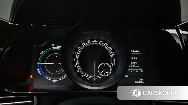 Hyundai Avante Hybrid (CN7) id 3032288 из Кореи 18