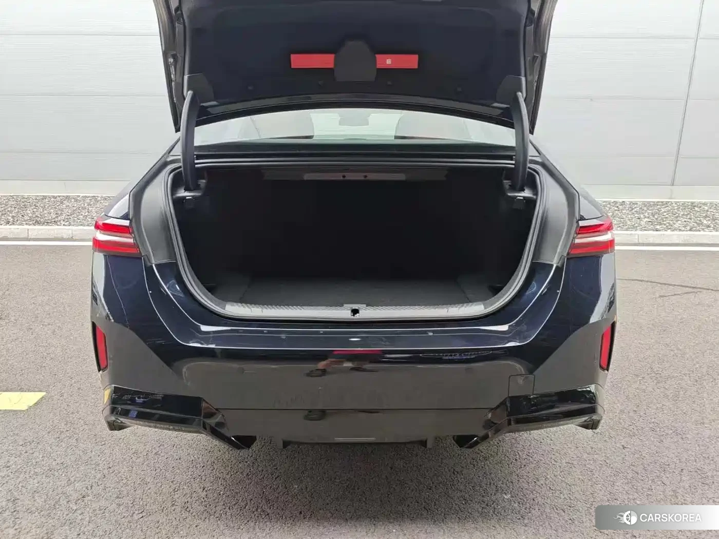 BMW i5 id 4570422 из Китая 12