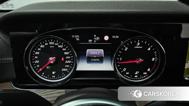 Mercedes-Benz E-Class W213 id 3742237 из Кореи 18