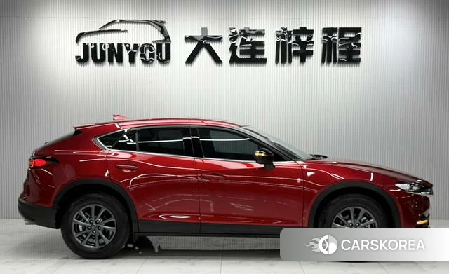 Mazda CX-4 id 3908541 из Китая 21