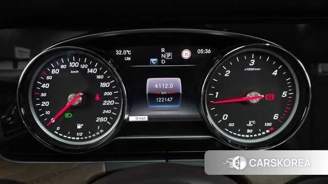 Mercedes-Benz E-Class W213 id 4642699 из Кореи 32