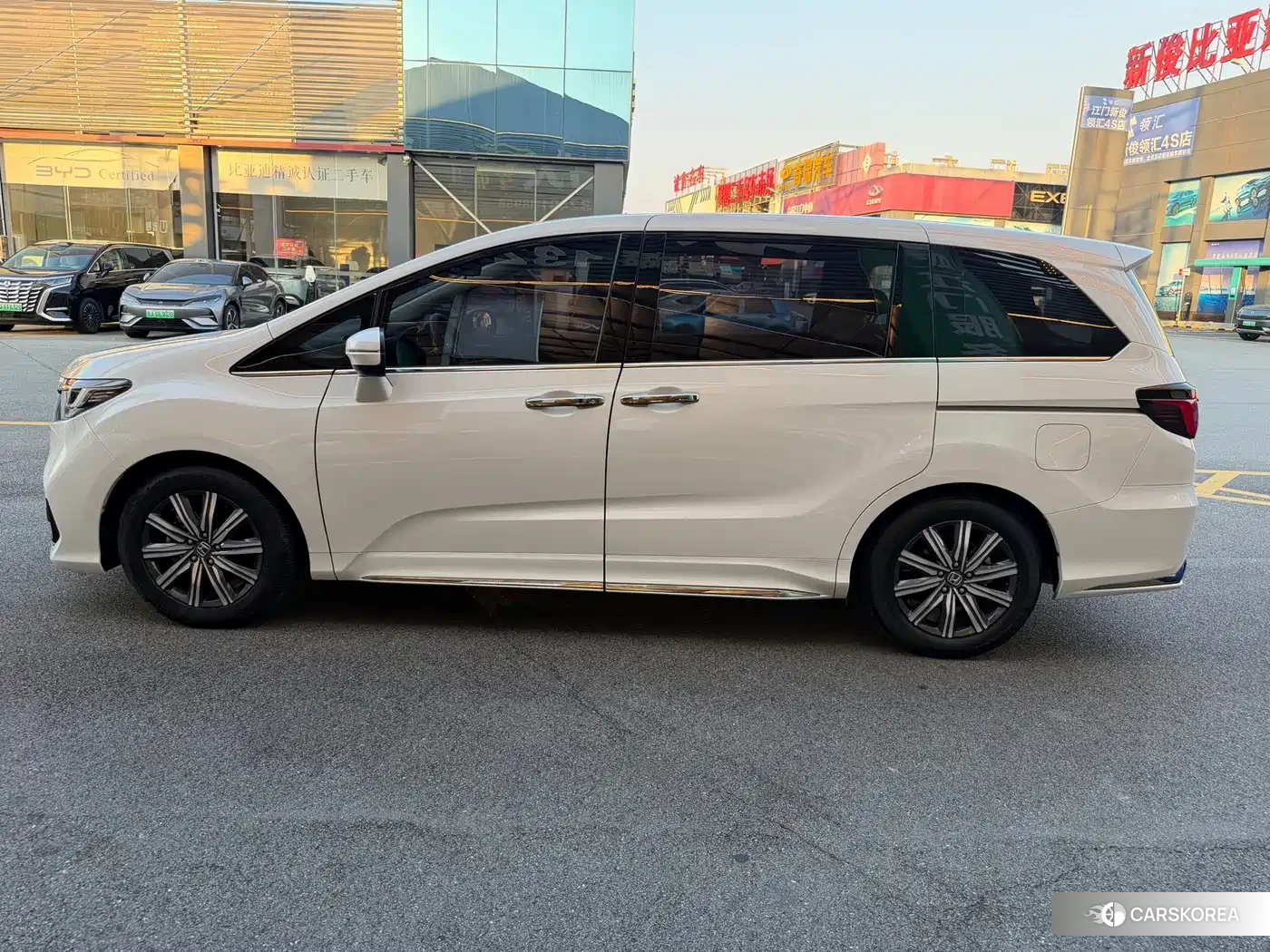 Honda Odyssey id 4601763 из Китая 32