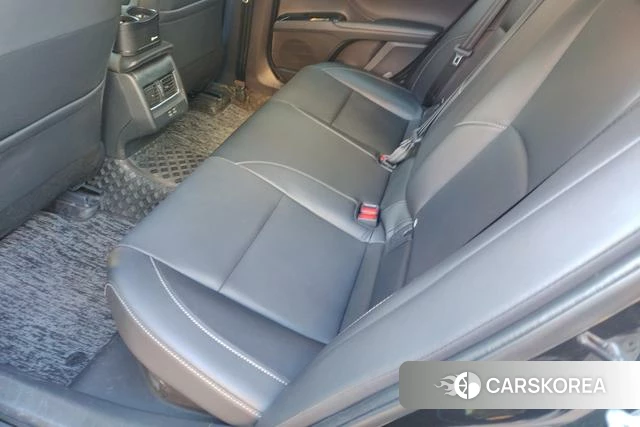 Toyota Camry id 4260708 из Китая 15