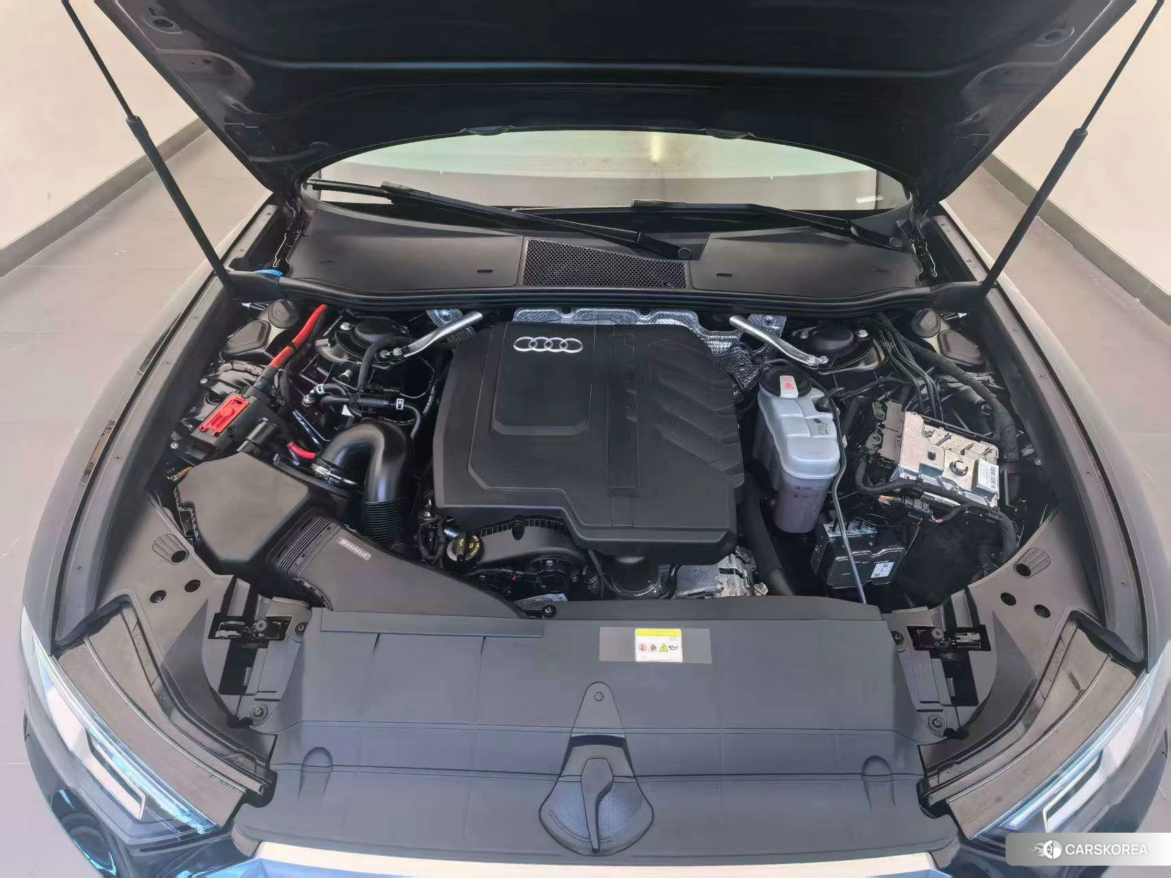 Audi A6L id 4505057 из Китая 12