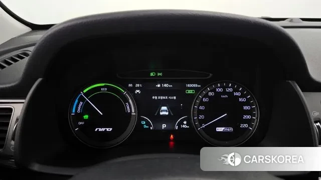 Kia Niro id 2981702 из Кореи 18