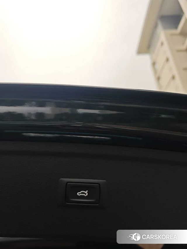 Audi Q5L id 4219973 из Китая 32