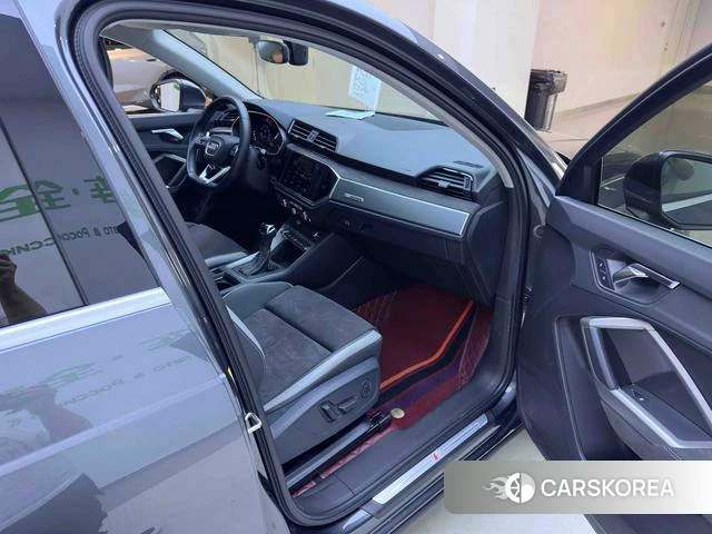 Audi Q3 id 4359222 из Китая 18