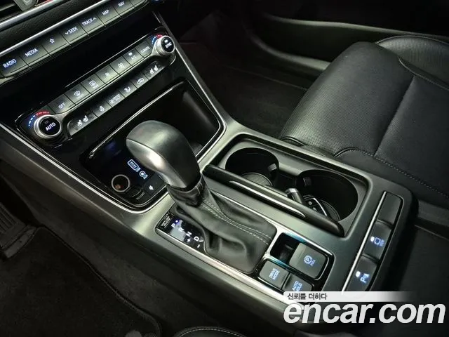 Hyundai Grandeur IG Hybrid id 2840181 из Кореи 18