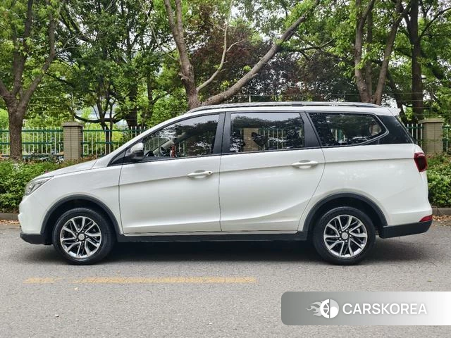 Baojun 730 id 4209628 из Китая 8