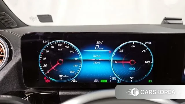 Mercedes-Benz EQA H243 id 3635377 из Кореи 18