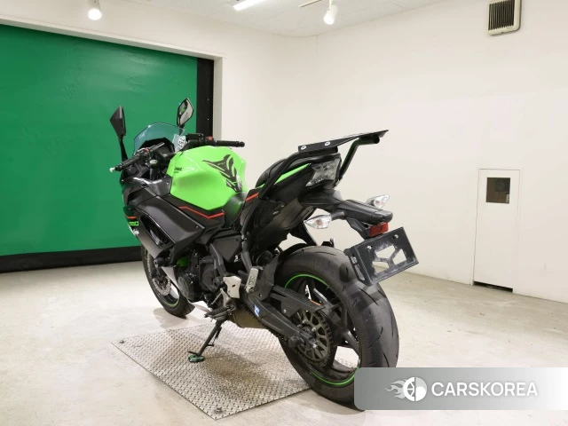 Проданный Kawasaki NINJA 650 ABS id 4289890 из Японии, фото 8