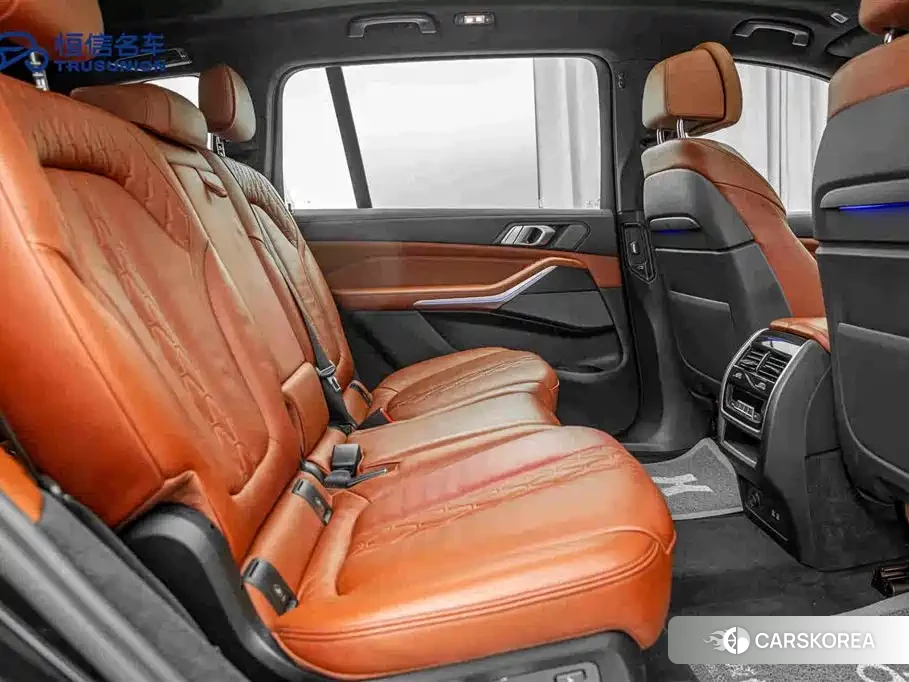 BMW X7 id 4601914 из Китая 21