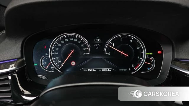 BMW 5 Series (G30) id 4596195 из Кореи 34