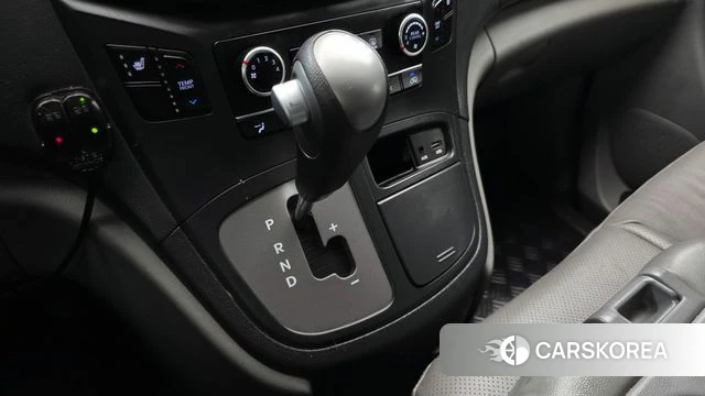Hyundai The New Grand Starex id 4873373 из Кореи 29