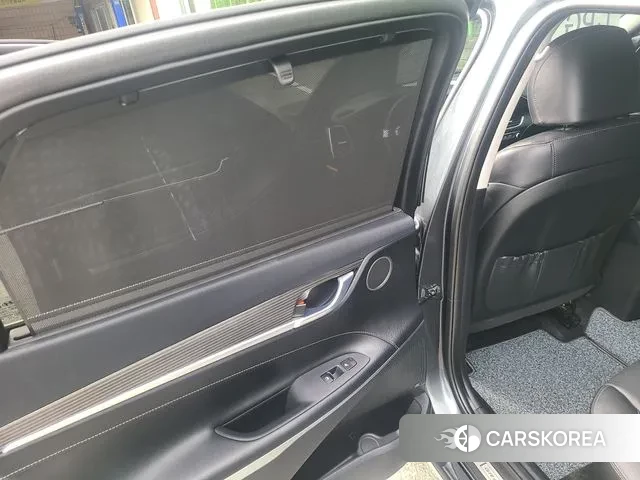 Hyundai Grandeur IG id 3171269 из Кореи 18