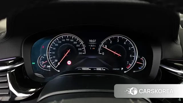 BMW 5 Series (G30) id 3145042 из Кореи 18