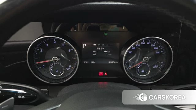 Hyundai The New Grandeur IG id 4410445 из Кореи 35