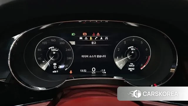 Bentley Bentayga id 3442419 из Кореи 18