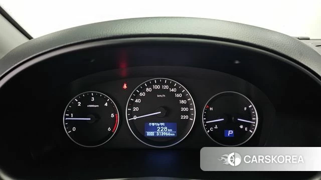Hyundai The New Grand Starex id 4552112 из Кореи 18