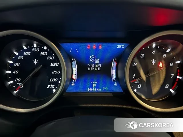 Maserati Ghibli id 3312740 из Кореи 18