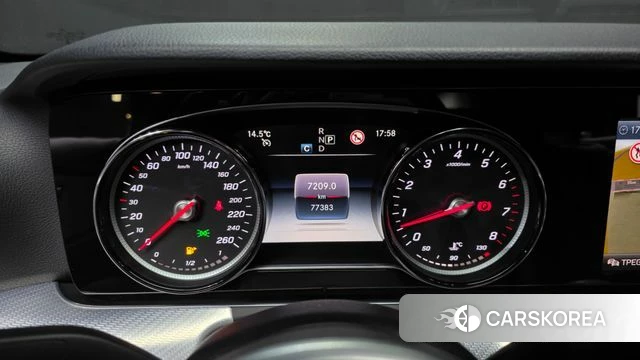 Mercedes-Benz E-Class W213 id 3795365 из Кореи 18