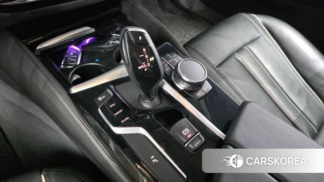 BMW 5 Series (G30) id 4780787 из Кореи 31