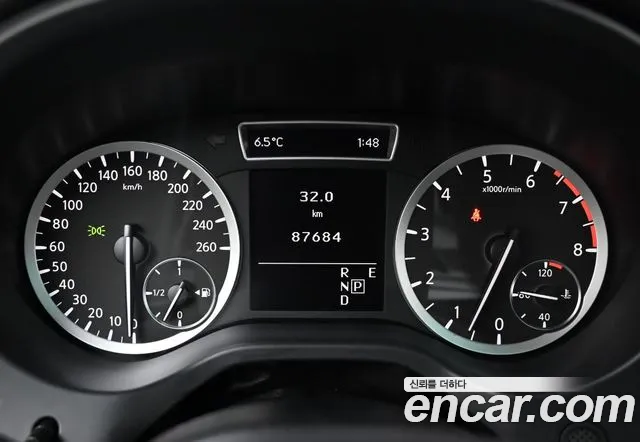 Infiniti Q30 id 2520949 из Кореи 18